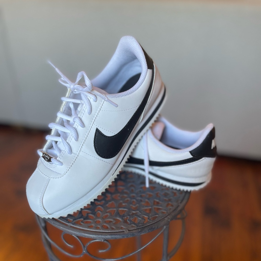 NIKE Cortez Sneakers